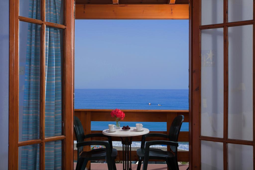 Flisvos Rooms Plakias Rum bild